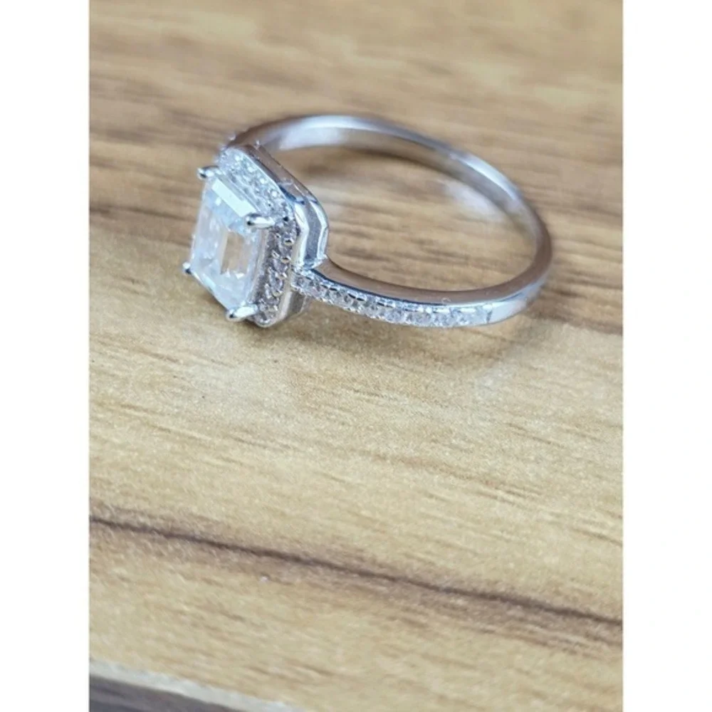Moissanite Emerald Cut Halo Ring Size 8 Silver NEW 1.0ct D Color AR7041